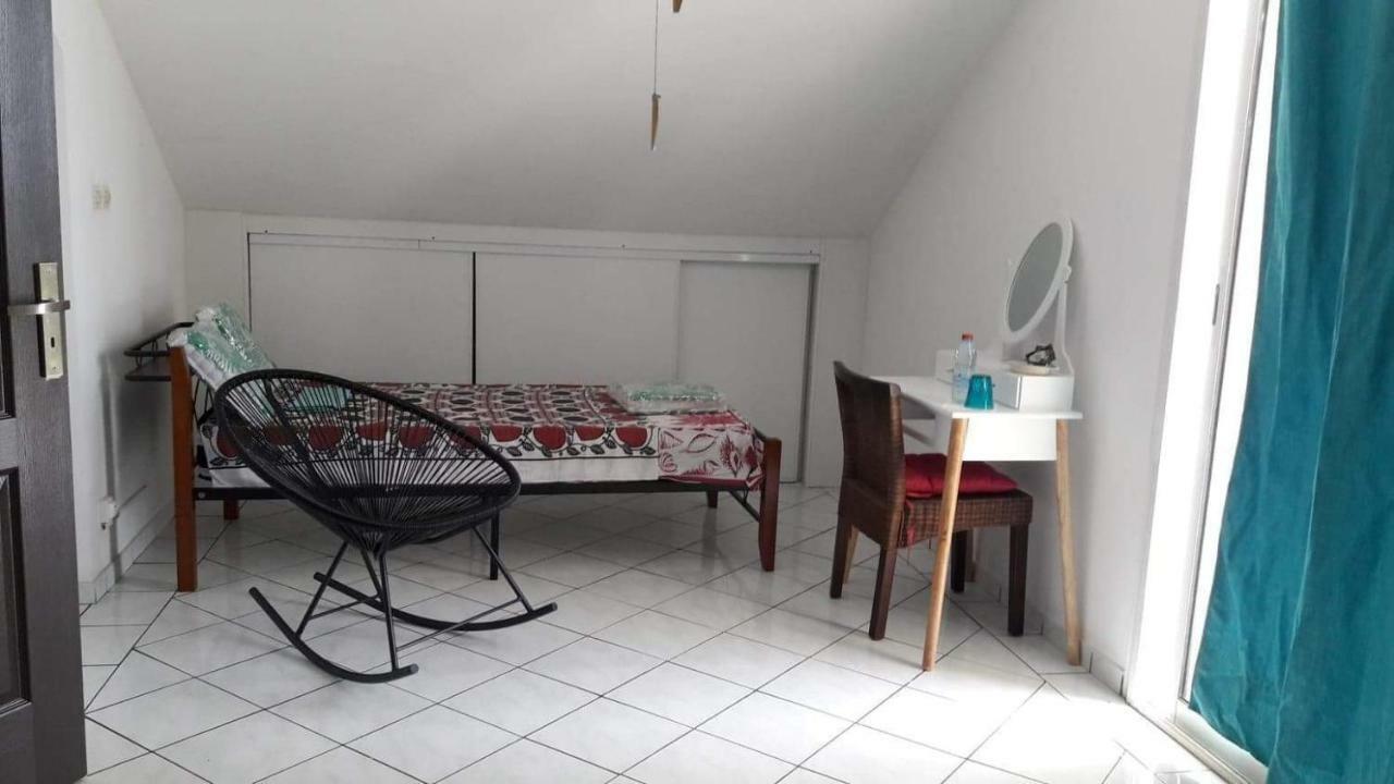 Lakazadom974 - Chambres D'Hotes Saint-Gilles-les Hauts Bagian luar foto